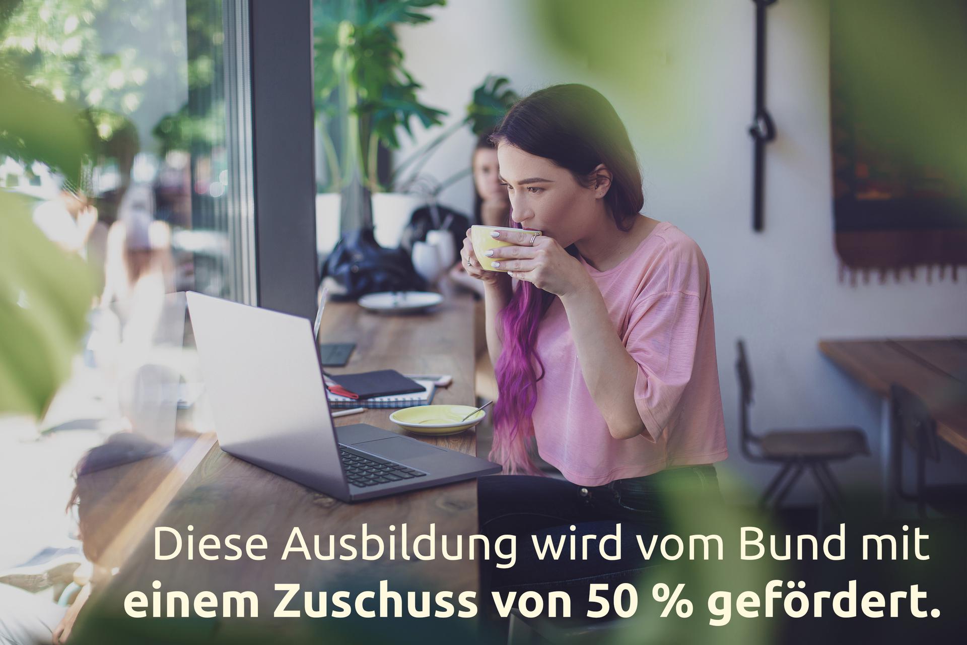 Texterin bei der Arbeit