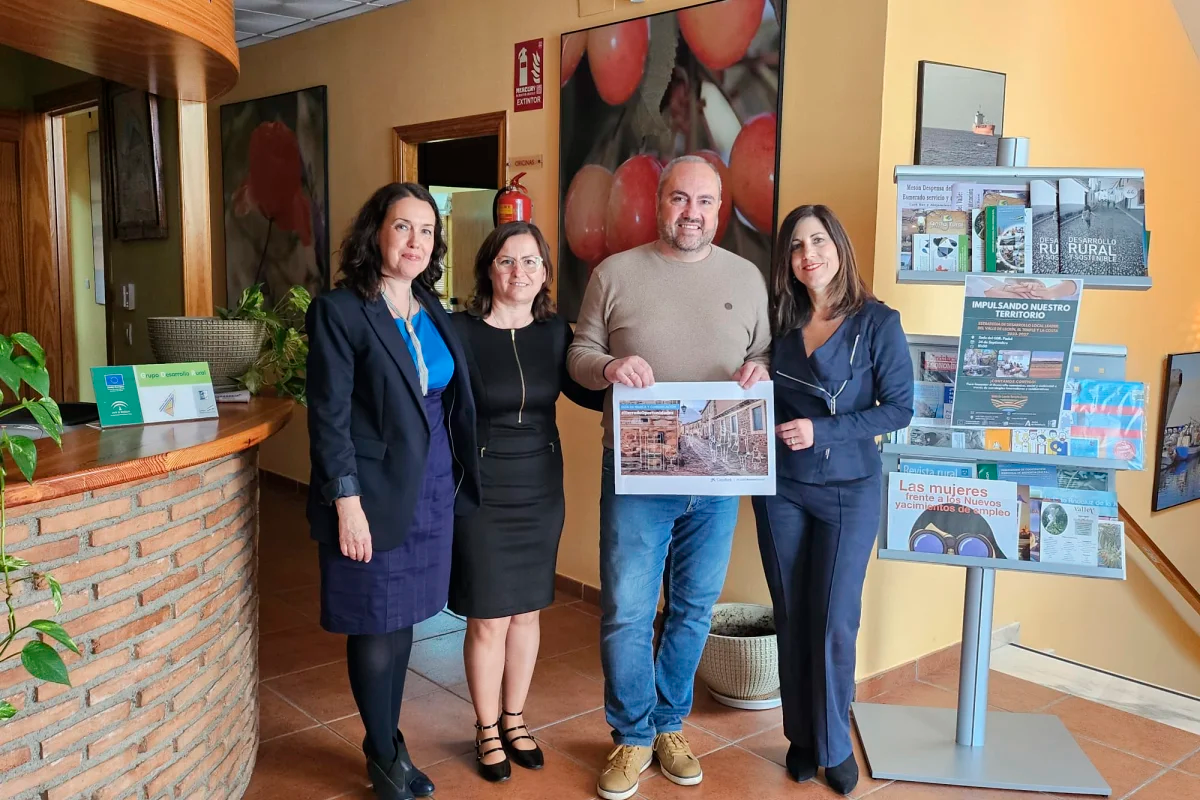 Valle de Lecrín, Temple y Costa y CaixaBank lanzan Tierra de Oportunidades