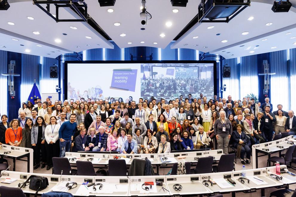 participa en nueva web