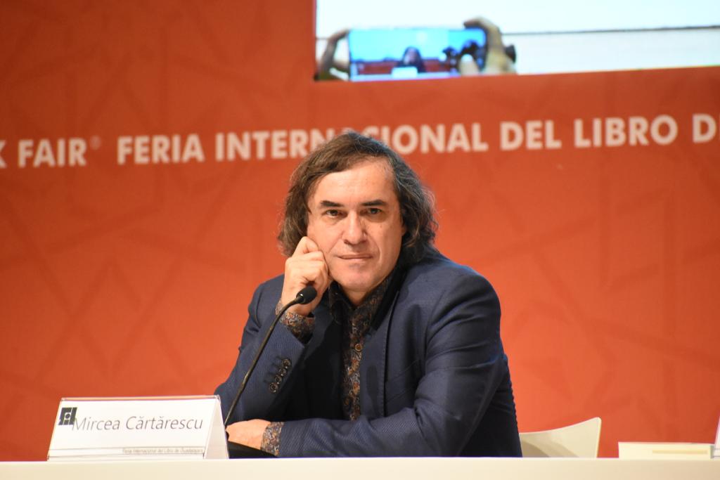 Mil Jóvenes con Mircea Cărtărescu, Premio FIL de Literatura en Lenguas Romances 2022