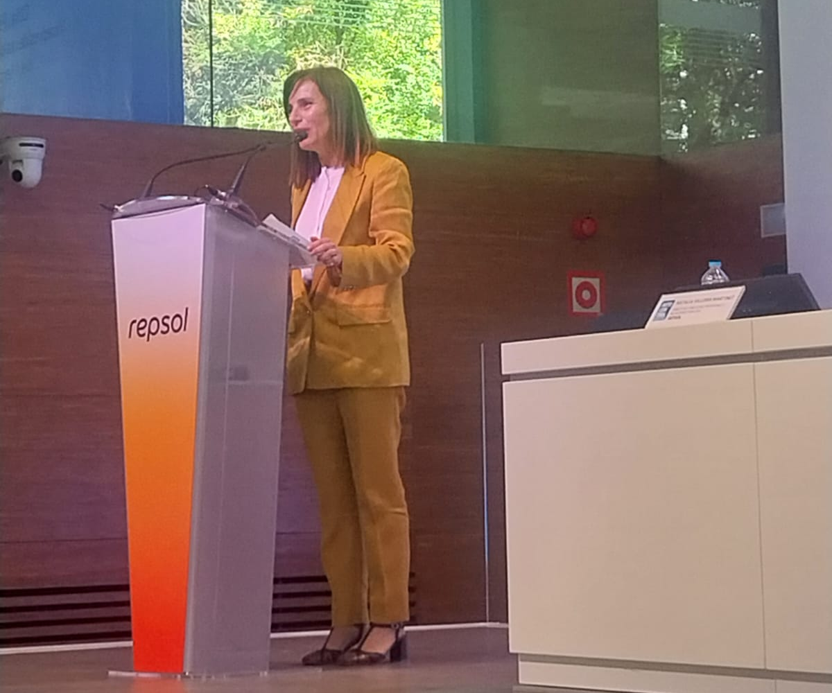 Paloma Marín inaugura la Asamblea General de Autocontrol