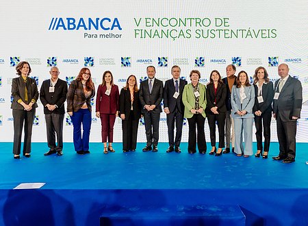 La Comisión europea renueva a Helena Viñes como presidenta de la Plataforma de Finanzas sostenibles