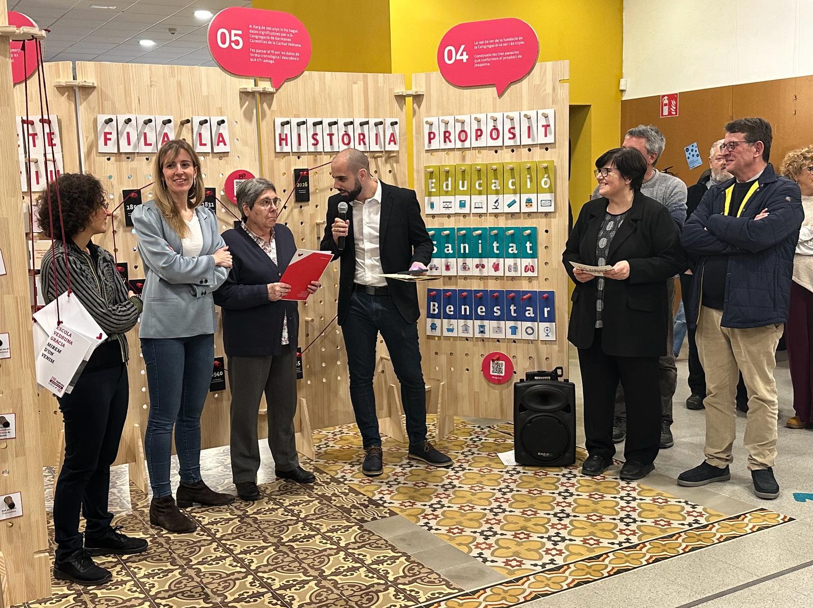 Inauguració exposició a Vedruna Gràcia