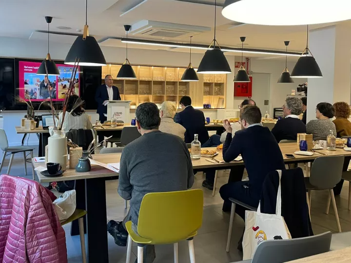 Esmorzar amb periodistes a l’Escola Superior d’Hostaleria Vedruna Pro.