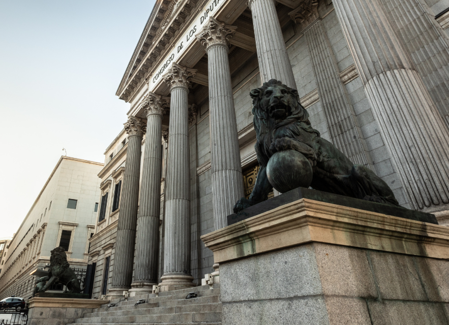 Apertura curso político