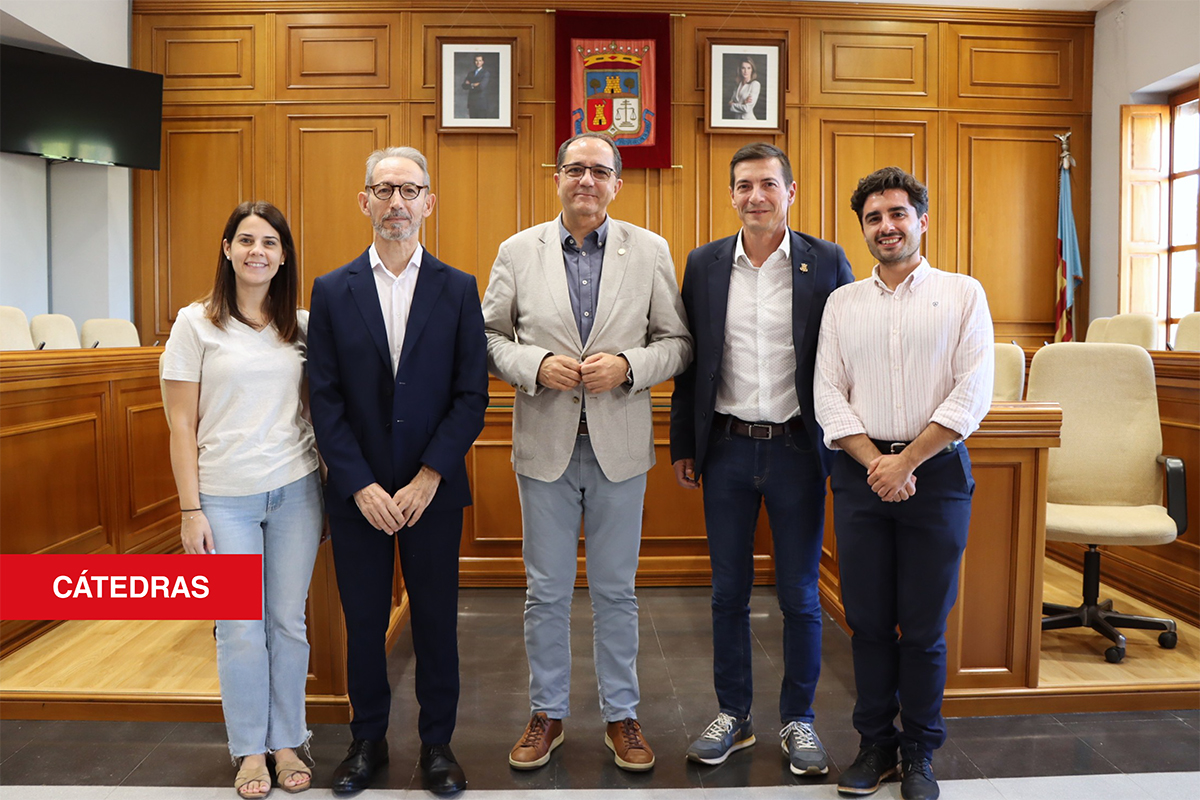 La UV y el Ayuntamiento de Burjassot crean una cátedra para difundir el legado de Vicent Andrés Estellés