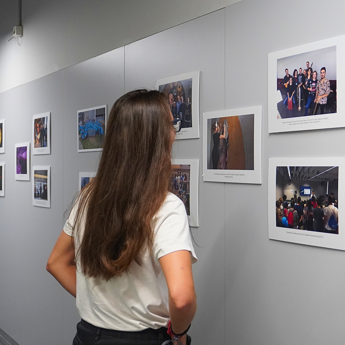 El I2SysBio acoge una exposición con motivo de su décimo aniversario y celebra su primer concurso de fotografía