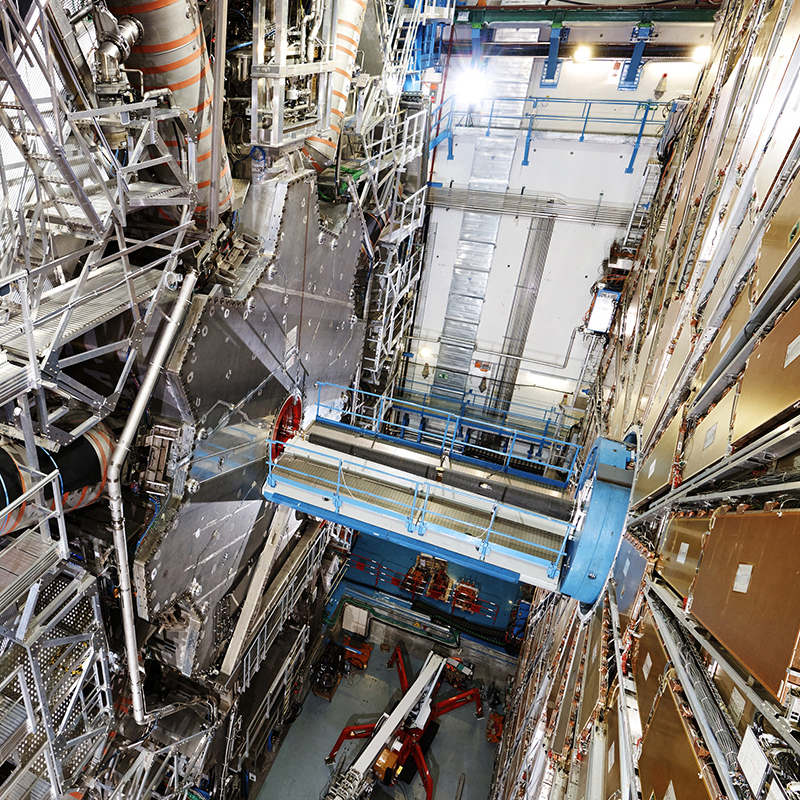La colaboración ATLAS del LHC publica las primeras medidas del bosón de Higgs a energía récord