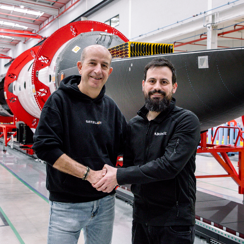 PLD Space y Sateliot firman el primer contrato comercial para un lanzamiento dedicado con MIURA 5 de dos satélites Tritó