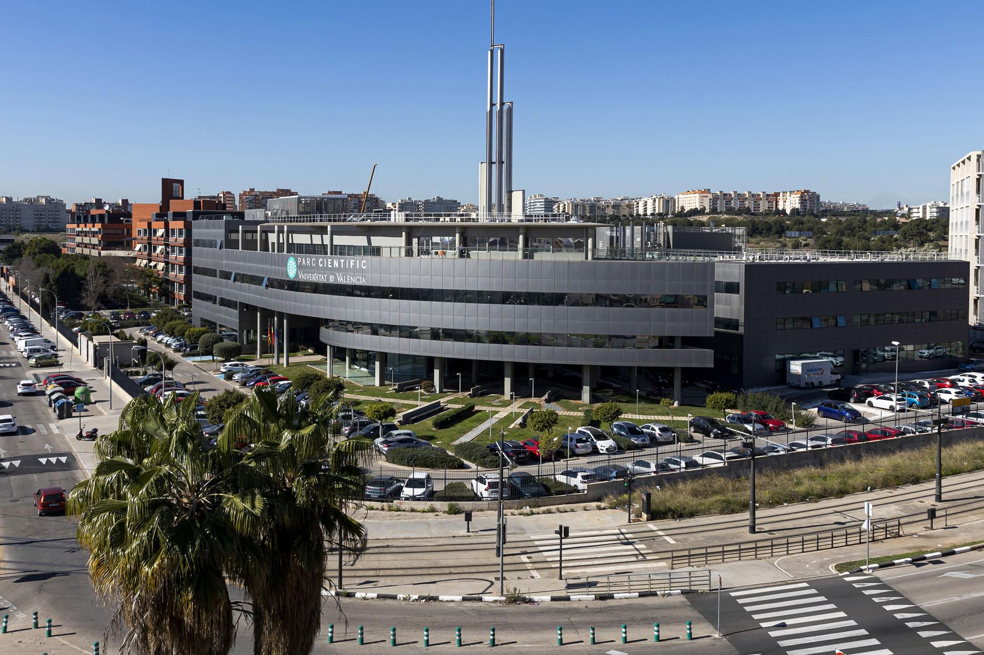 Nueva Incubadora de Alta Tecnología en Tecnologías Habilitadoras Digitales, en la UV