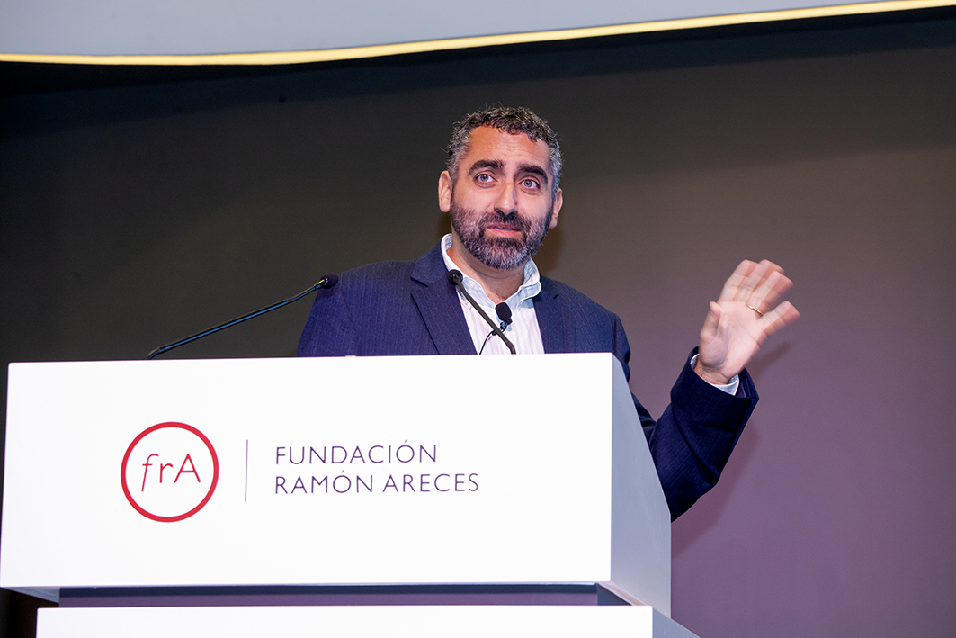 La UA atrae talento internacional para reconstruir la inmigración entre España y América