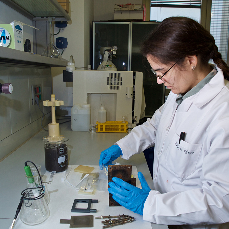 Desarrollan una tecnología para recuperar metales pesados y reutilizarlos