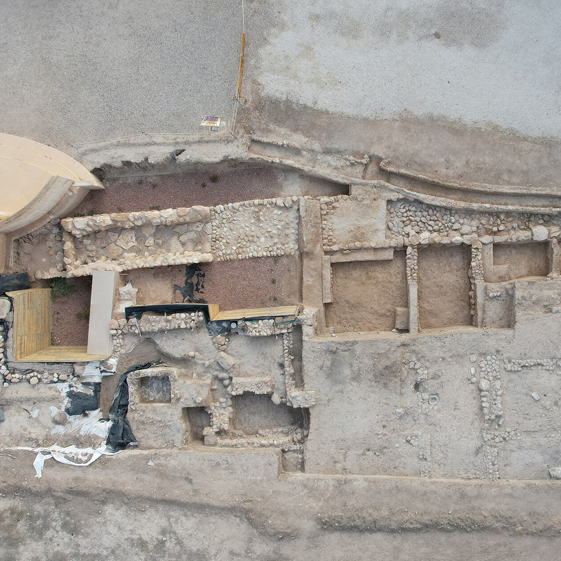 as excavaciones arqueológicas en La Alcudia descubren la ciudad íbera fundacional del yacimiento