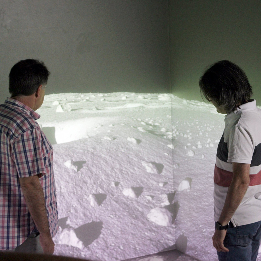 Simulan suelos lunares mediante IA y tecnologías inmersivas para mejorar la conducción autónoma de vehículos exploradores planetarios