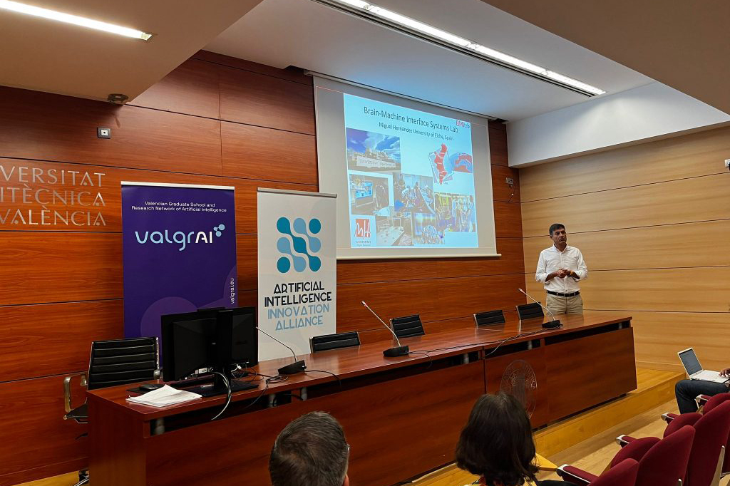 Investigadores de toda la Comunitat Valenciana presentan proyectos sobre la aplicación de la IA