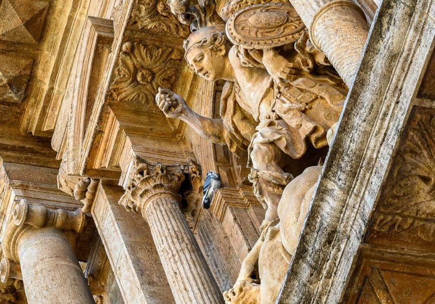 Piedras madre y memorias heridas. San Miguel de los Reyes